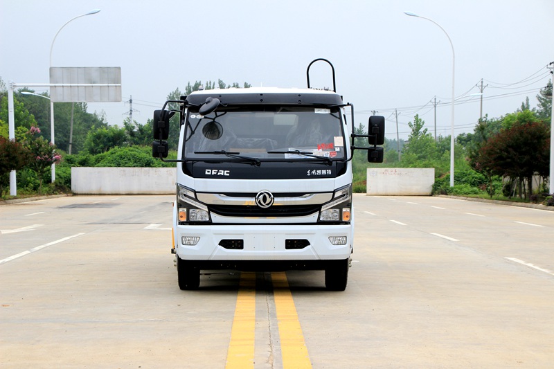 东风大多利卡压缩垃圾车